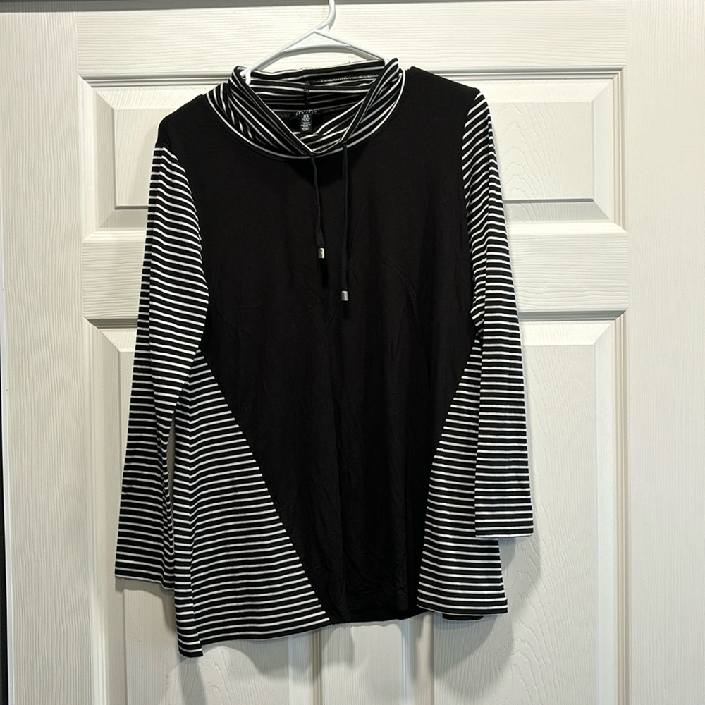 ▪️Striped Top▪️